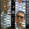 مصر تنفي وجود وثائق لتهريب مبارك