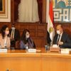 محافظ القاهرة يبحث تفعيل مشروع "بسكلتة" لتعزيز استخدام الدراجات بالعاصمة محافظ القاهرة يبحث تفعيل مشروع "بسكلتة" لتعزيز استخدام الدراجات بالعاصمة