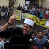 طلاب بالأزهر يحاولون الاعتداء على سيارة نائب رئيس الجامعة