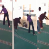 فيديو/ مطاردة أفعى داخل مسجد بالمملكة