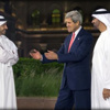 كيري يصل الإمارات لمناقشة ملفي سوريا وإيران