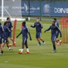 أبطال أوروبا: باريس سان جرمان يتحدى ريال مدريد في "قلعة برنابيو" لحسم صدارة المجموعة الأولى