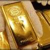 الذهب يتراجع 0.5% مع انخفاض الطلب