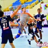 مضر يخسر الخامس بالبرازيلي