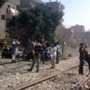أهالي «القصاصين» بالإسماعيلية يغلقون خط السكك الحديد