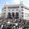رحيل أولى «الباءات الثلاث» في الجزائر رحيل أولى «الباءات الثلاث» في الجزائر