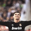 رونالدو باق مع ريال مدريد 2015 رونالدو باق مع ريال مدريد 2015