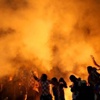 اليويفا يعاقب كرواتيا بسبب الشماريخ
