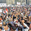 بالصور.. مسيرة لـ''مصر القوية'' تجوب التحرير للتنديد بالإعلان الدستوري