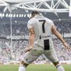 رونالدو يفتتح رصيده التهديفي في الكالتيشو بفوز «يوفنتوس» على «ساسوولو» رونالدو يفتتح رصيده التهديفي في الكالتيشو بفوز «يوفنتوس» على «ساسوولو»