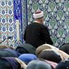 محكمة ألمانية تأمر مسجدا بوقف رفع أذان الجمعة بمكبرات الصوت محكمة ألمانية تأمر مسجدا بوقف رفع أذان الجمعة بمكبرات الصوت