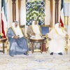 سمو الأمير استقبل وزير النفط ووفدا من مسؤولي شركات البترول