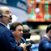 الأسهم الأوروبية تنخفض عن مستوياتها القياسية الأسهم الأوروبية تنخفض عن مستوياتها القياسية