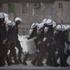 اعتقال 22 شخصاً في البحرين بتهمة مهاجمة رجال الأمن اعتقال 22 شخصاً في البحرين بتهمة مهاجمة رجال الأمن