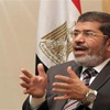 مرسي يختار 10 علماء مصريين لدعم البحث العلمي في مصر