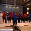 الأهلي يؤدي صلاة الجمعة بفندق الإقامة بالعين الأهلي يؤدي صلاة الجمعة بفندق الإقامة بالعين