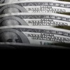 الدولار يسجل أدنى مستوى في شهرين اثر تباطؤ النمو الامريكي
