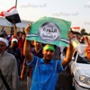 معتصمو «رابعة» يطالبون مرسي بإقالة «السيسي» لـ«انقلابه على الشرعية»