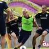 كأس اوروبا 2012: ابراهيموفتش يعاني من اصابة كأس اوروبا 2012: ابراهيموفتش يعاني من اصابة