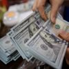 ماذا فعلت أسعار الدولار أمام الجنيه بـ 10 بنوك في نهاية الأسبوع؟ ماذا فعلت أسعار الدولار أمام الجنيه بـ 10 بنوك في نهاية الأسبوع؟