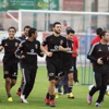 الأهلي يبدأ مرانه الأول منذ مأساة بورسعيد بـ ' قراءة الفاتحة ' للشهداء الأهلي يبدأ مرانه الأول منذ مأساة بورسعيد بـ ' قراءة الفاتحة ' للشهداء