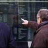إيطاليا تبيع سندات بفائدة أقل