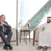 أحمد بن محمد يلتقي عددا من المسؤولين والشخصيات الرياضية أحمد بن محمد يلتقي عددا من المسؤولين والشخصيات الرياضية