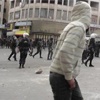 الشرطة والجيش الاسرائيلي يفرقون تظاهرة في الخليل ووقوع اصابات الشرطة والجيش الاسرائيلي يفرقون تظاهرة في الخليل ووقوع اصابات