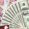 تراجع الإسترليني مقابل الدولار الأمريكي واليورو