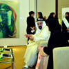 سلطان وجواهر القاسمي يشـاركان فـي مزاد فني لتعليم الأيتام