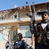 مقاتلون معارضون يستولون على قاعدة عسكرية في ريف حلب