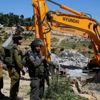 الاحتلال الإسرائيلي ينفذ أعمال تجريف في المقبرة اليوسفية المُلاصقة للأقصى