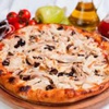 بيتزا بالدجاج والمشروم