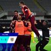 بطولة ايطاليا: بارما يلحق بكروتوني الى الدرجة الثانية بطولة ايطاليا: بارما يلحق بكروتوني الى الدرجة الثانية