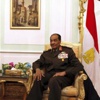 كارتر: عسكريو مصر باقون بالسلطة