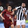 يوفنتوس يهزم روما في الدوري الإيطالي يوفنتوس يهزم روما في الدوري الإيطالي