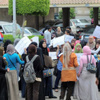 مسيرة لعشرات من طالبات الأزهر تجوب الجامعة للمطالبة بالإفراج عن المعتقلين
