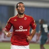 بالفيديو – أبو تريكة يهدر فرصة من انفراد