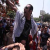 ''شالوا طوارئ جابو ضبطية'' هتاف المئات من أمام الدستورية ''شالوا طوارئ جابو ضبطية'' هتاف المئات من أمام الدستورية