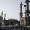 الحجاج يتوافدون على منى وسط تدابير سعودية مشددة لحمايتهم من إيبولا وكورونا