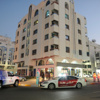 وفاة طفل عربي سقط من الطابق الثاني في أبوظبي