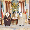خليفة بن سلمان قدّم واجب العزاء بوفاة سعود الناصر خليفة بن سلمان قدّم واجب العزاء بوفاة سعود الناصر