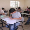 طلاب الثانوية العامة: امتحان الإنجليزي صعب والورقة الصفراء أصابتنا بـ''زغللة''
