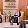 الأمير سعود بن نايف يدشّن حملة التطعيم ضدّ الإنفلونزا الموسمية بالشرقية الأمير سعود بن نايف يدشّن حملة التطعيم ضدّ الإنفلونزا الموسمية بالشرقية