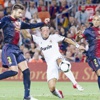 ريال مدريد يواجه ضغطاً مبكراً من برشلونة