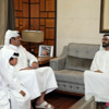 أمير قطر يغادر البلاد