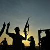 مقاتلو المعارضة السورية يحاصرون مقر "داعش" في الرقة