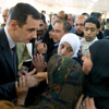 الأسد يقوم بزيارة مفاجئة إلى مركز تربوي للفنون في دمشق الأسد يقوم بزيارة مفاجئة إلى مركز تربوي للفنون في دمشق