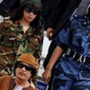 القبض على حارسة القذافى الشخصية القبض على حارسة القذافى الشخصية