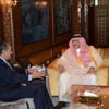 ولي العهد يستقبل نائب الرئيس اليمني